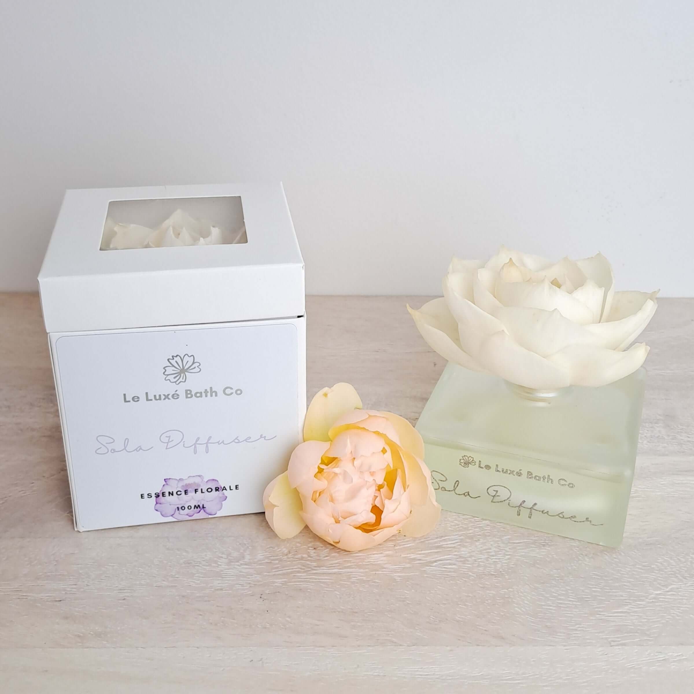 Le Luxe Bath Co Sola fragrance Diffuser with floral design on a light surface